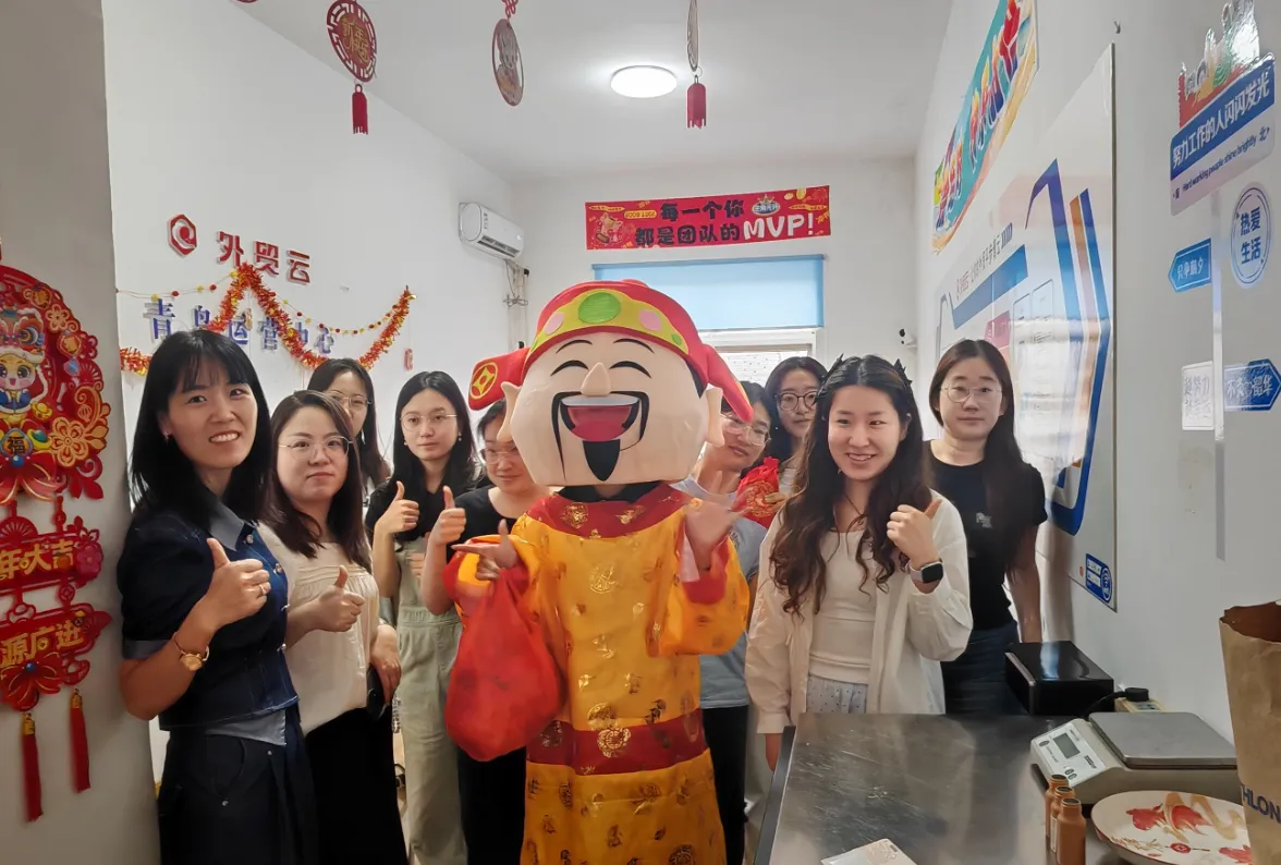 Zemeiji Celerates bog festivala bogastva